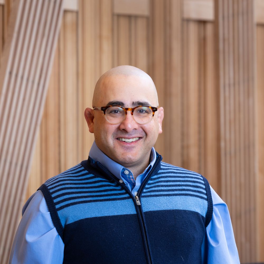 DANIEL GOLDBERG HEADSHOT
